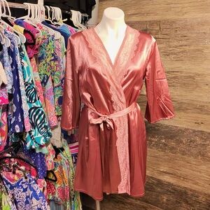Adome Luxurious Pink Coral Satin Lace Robe